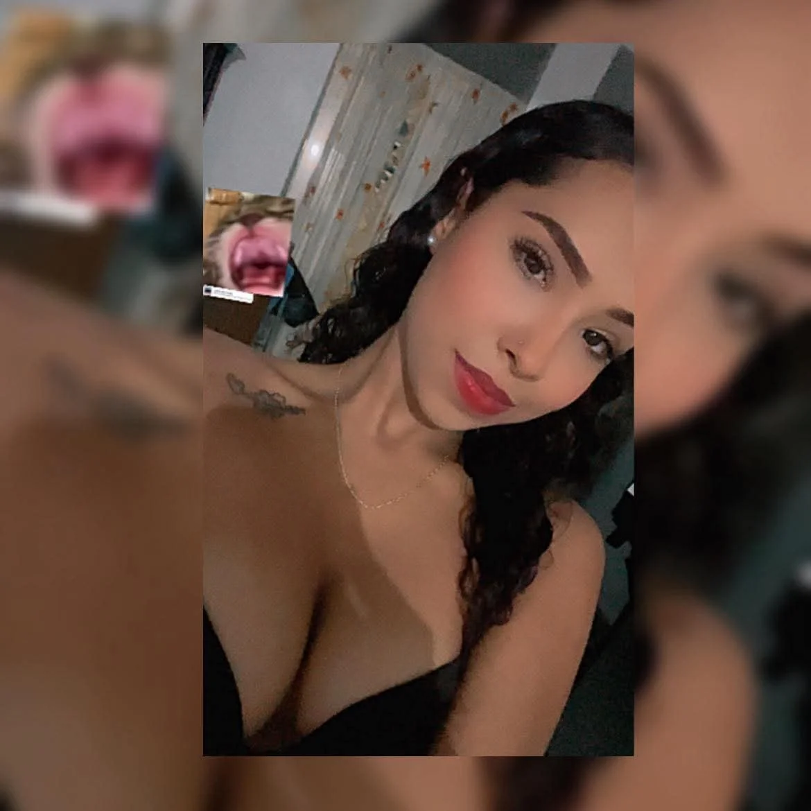 Veneca venezolana flaca rica mamando verga y cojiendo sabroso main image