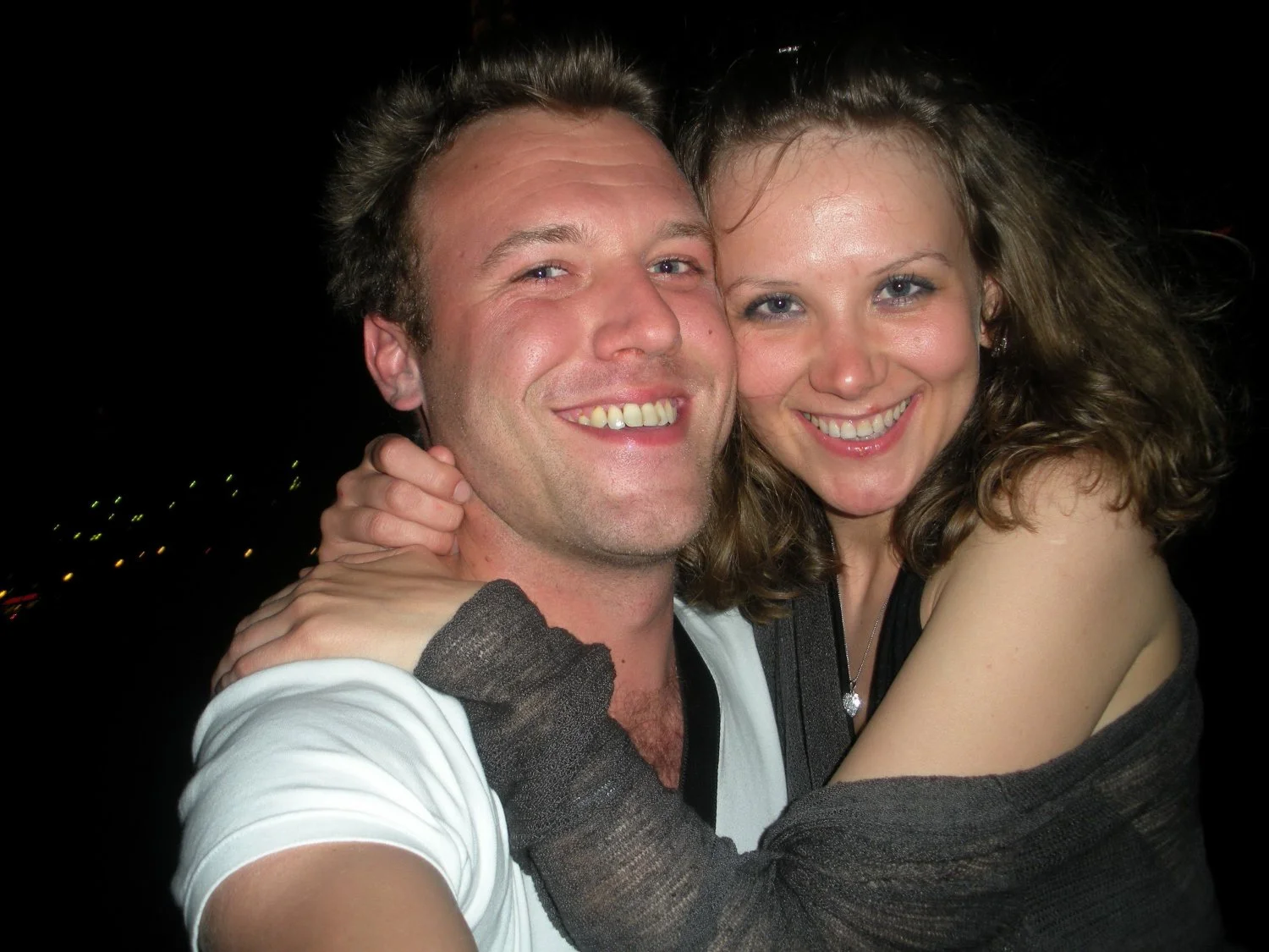 Hot Couple image 27