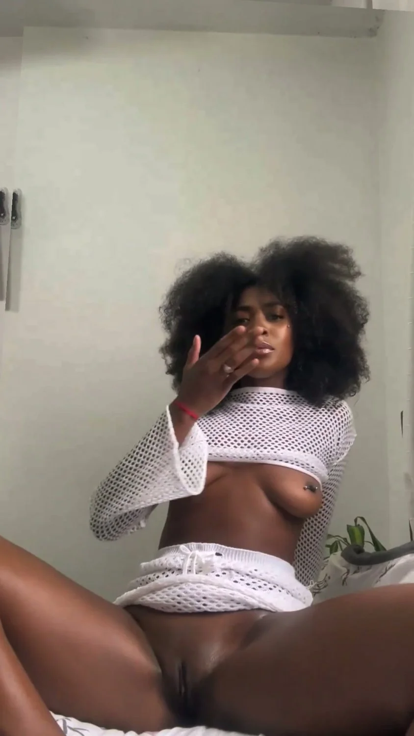 🔞 busty tight ass pussy orgasming horny nude slut 🫦💦 My OF image 3