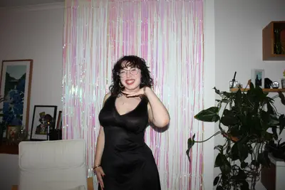 Loser wants to be catfished with Rachel cover image