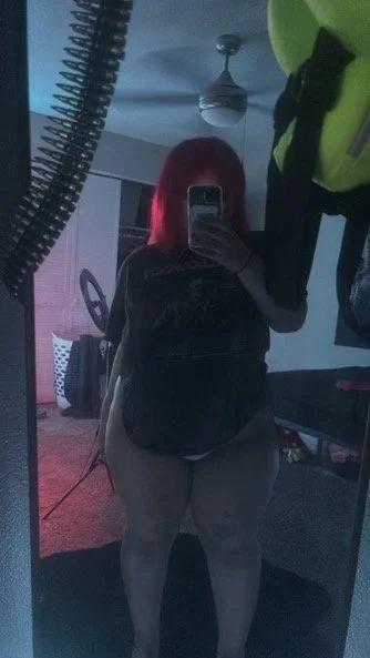 Mixed goth bbw (pics) image 2