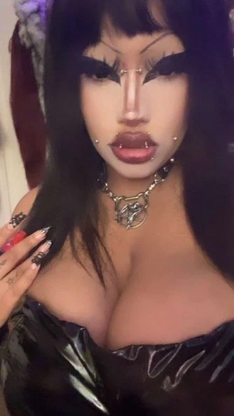 Mixed goth bbw (pics) image 25