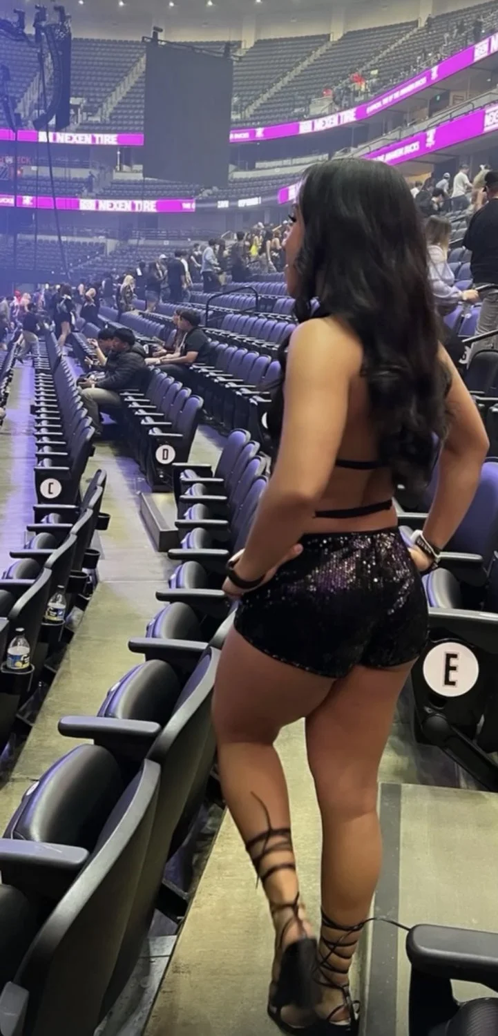 Sexy Latina mami with a pretty face and hot body image 3