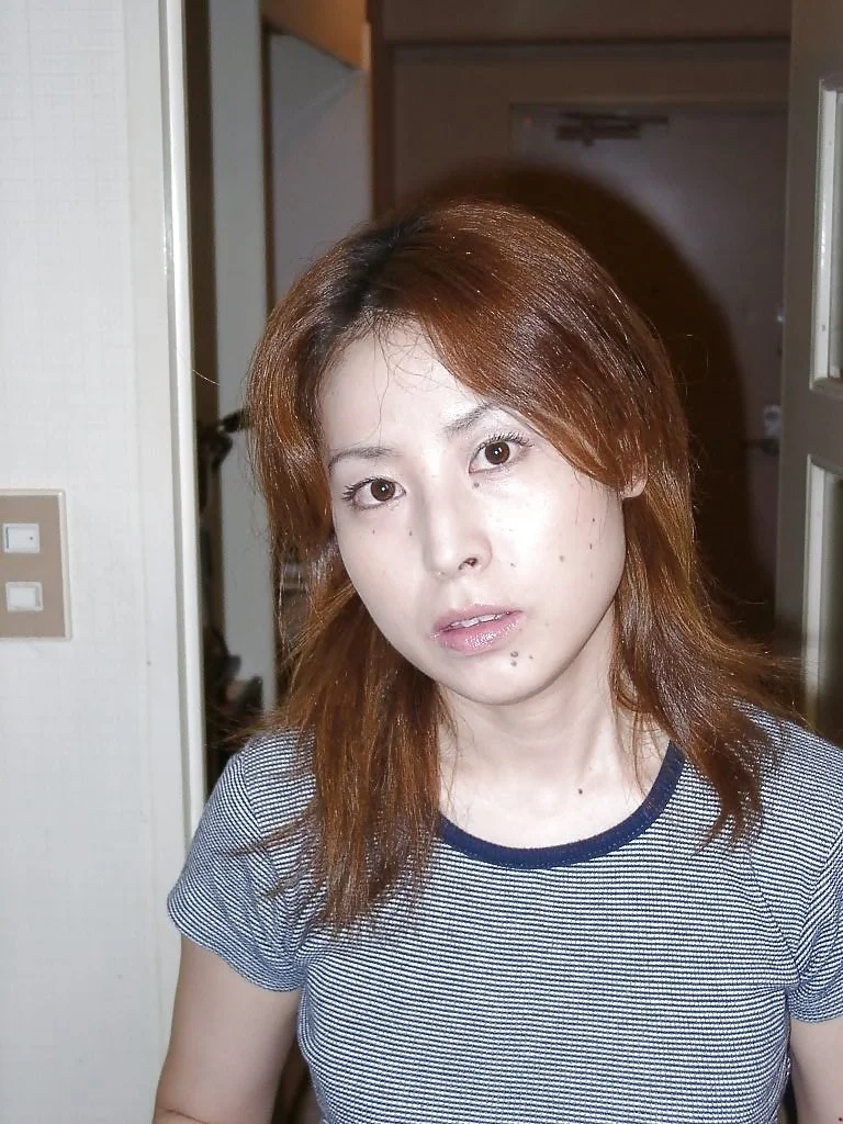 Japanese amateur milf 18-12 image 42