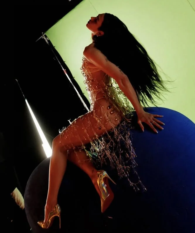 Dua Lipa image 4