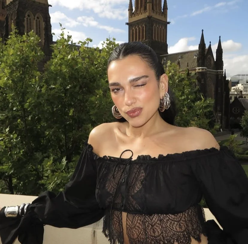 Dua Lipa image 40