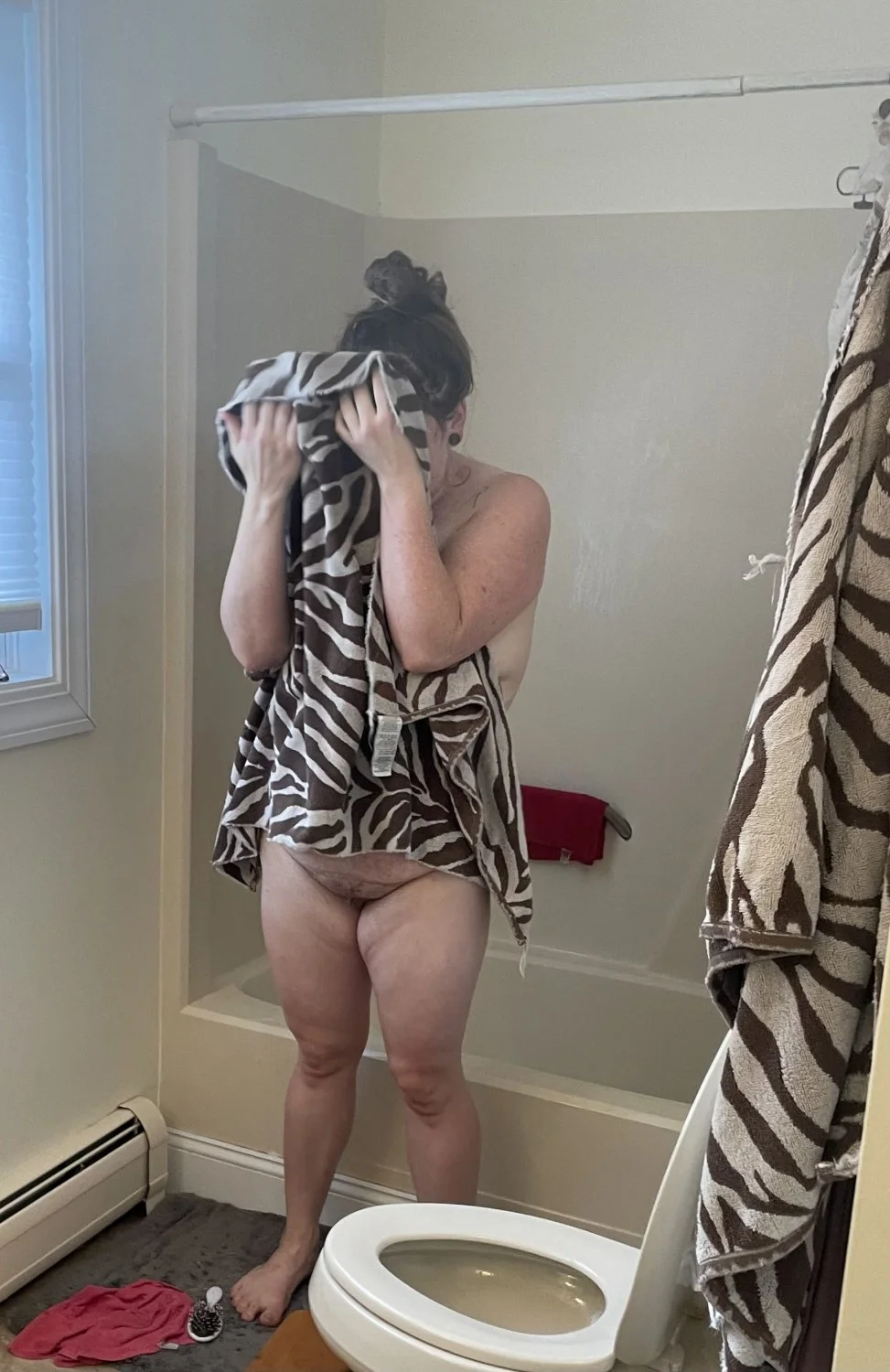 Chubby wife image 12