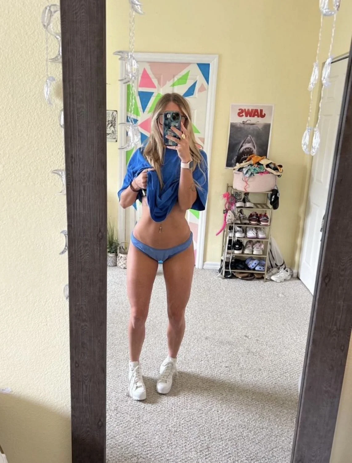 Blonde with great body - Part 1 main image