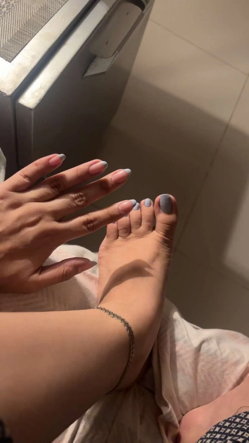 cute pakistani fiance shared by proud boyfriend image 6