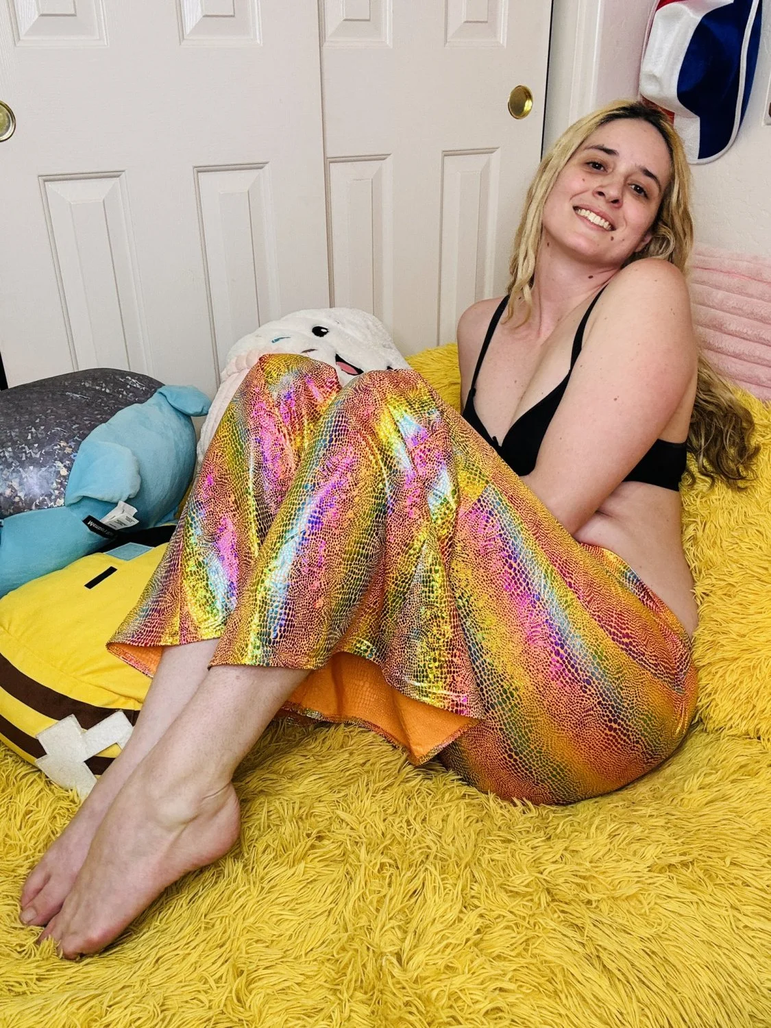 Pawg giantess image 2