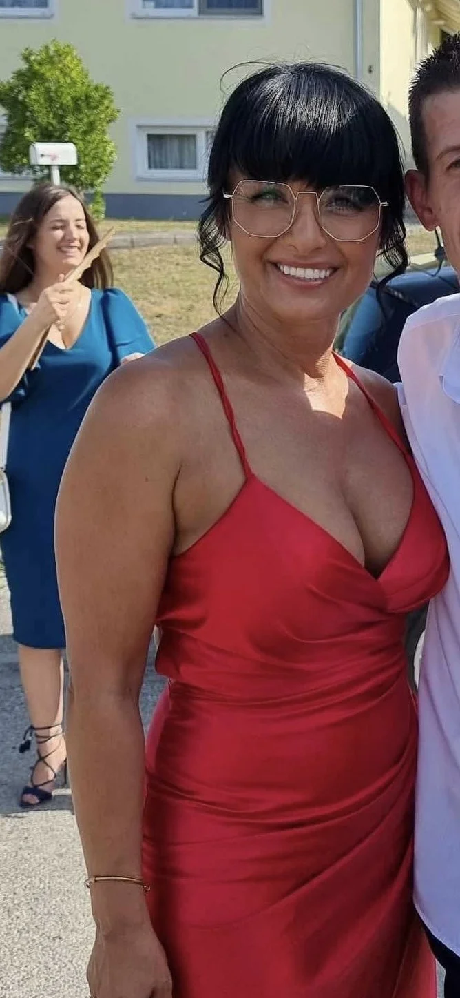 Busty mom Ljiljana B. image 9