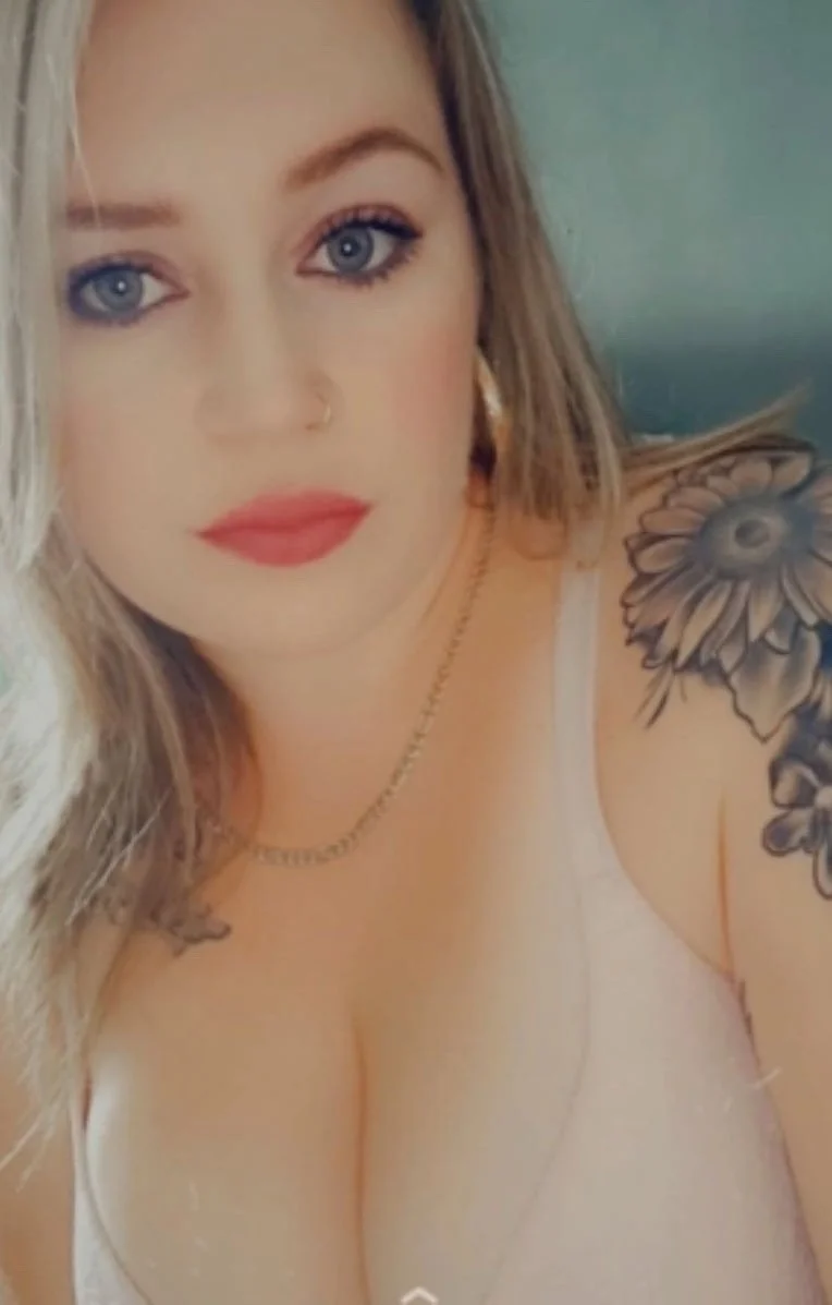Cousin with a fat ass image 3