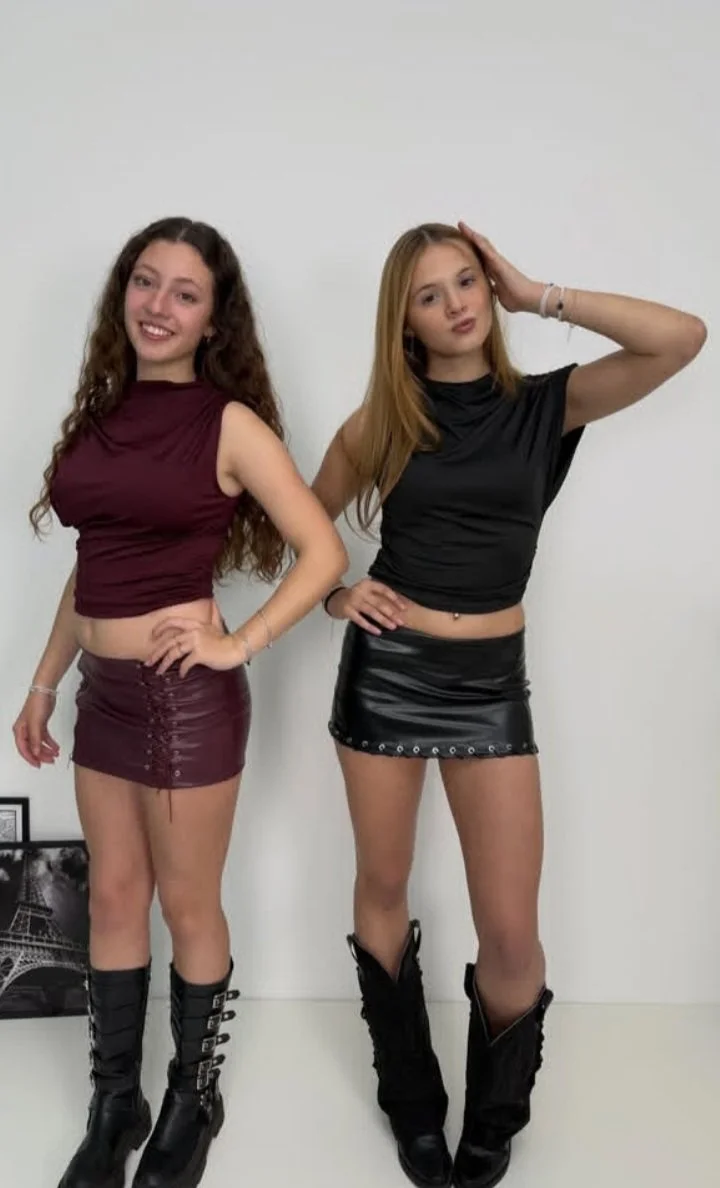 Esme and Sol image 8