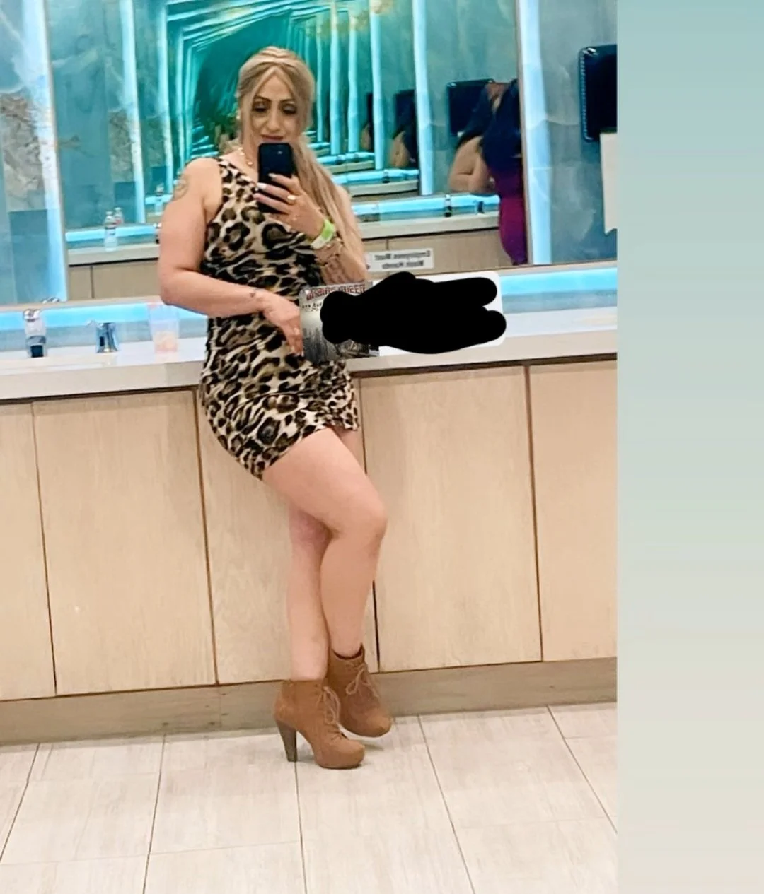 Mexican mom image 2