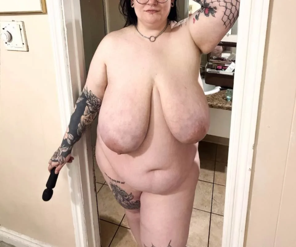 30 yo Ashley got cheated on and became a webslut dm her ex on kik:Sdgtvb image 22
