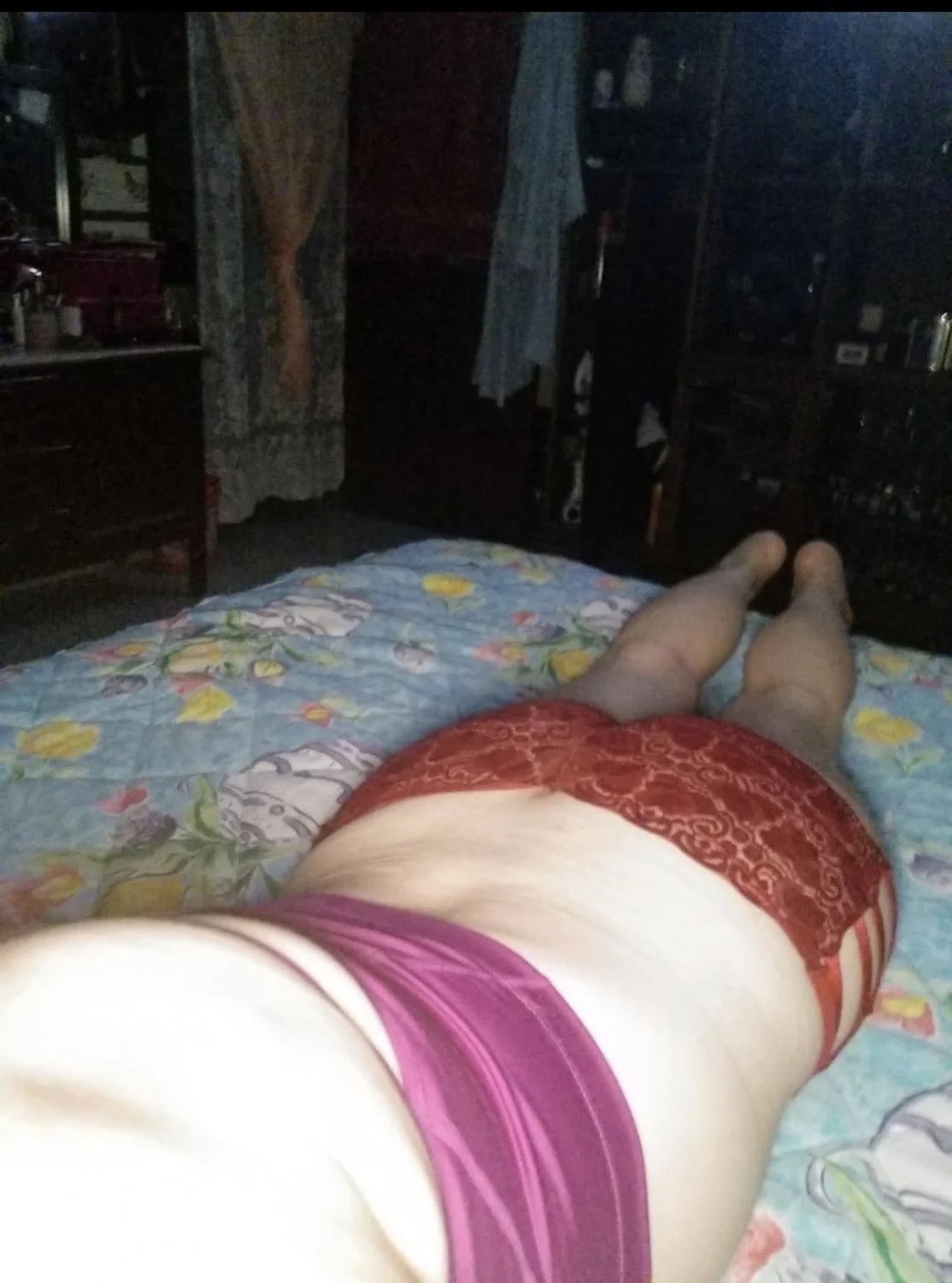 Hermosos pies de madura mexicana image 9