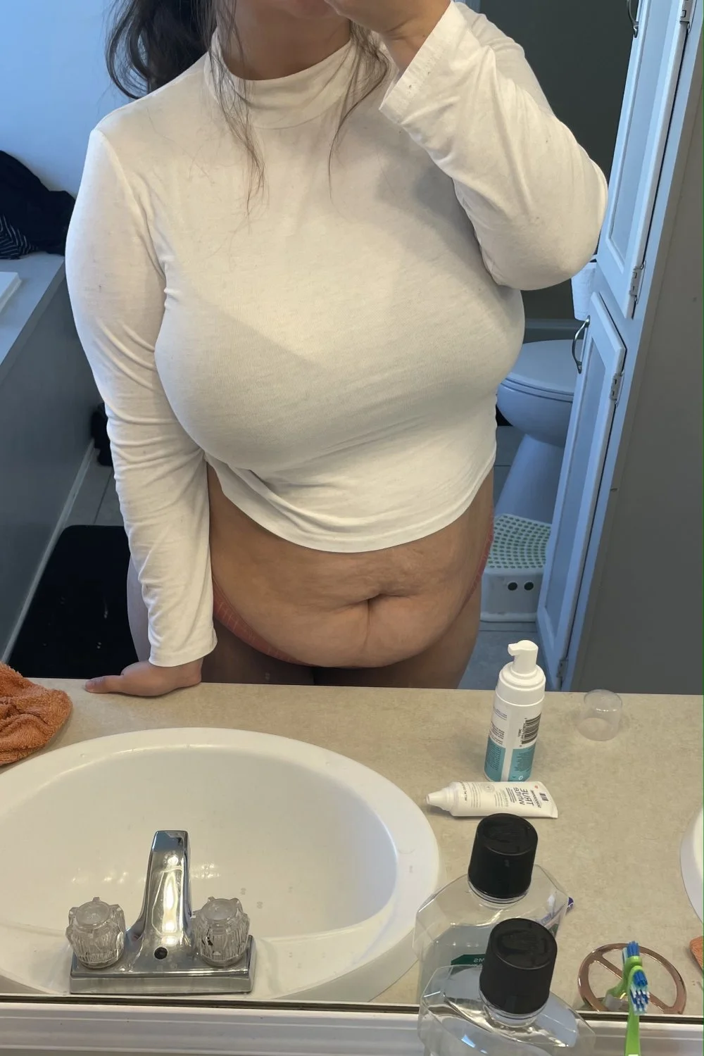 Sexy slut wants to make you cum main image