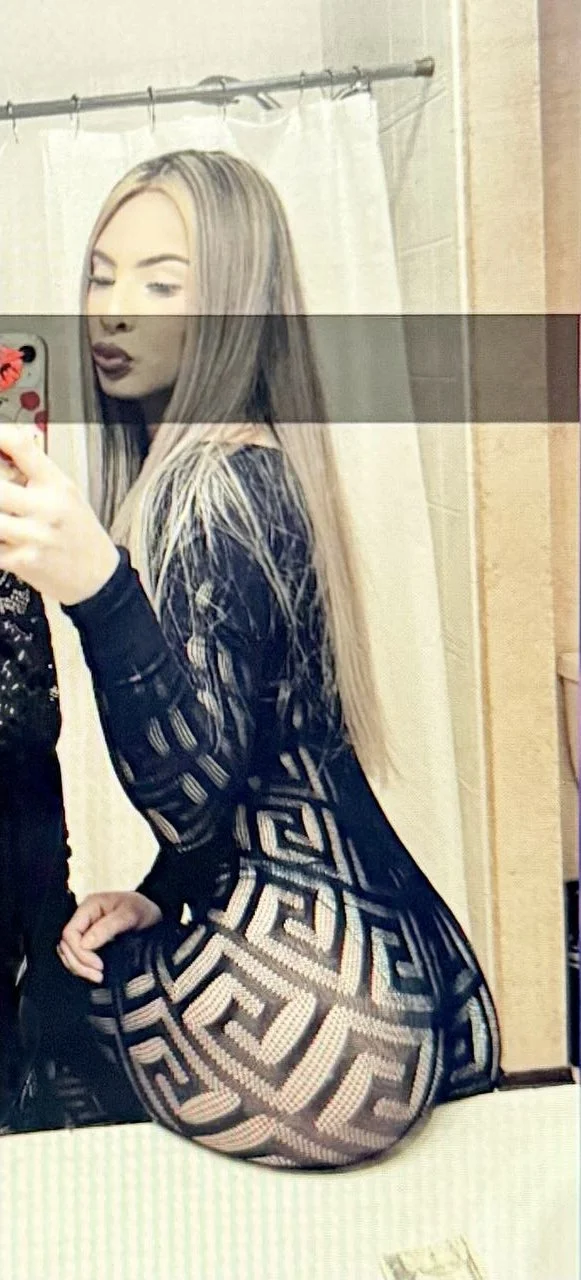 Leo fucking his cousins latina Güerita friend after party dm to buy her full vid 25min main image