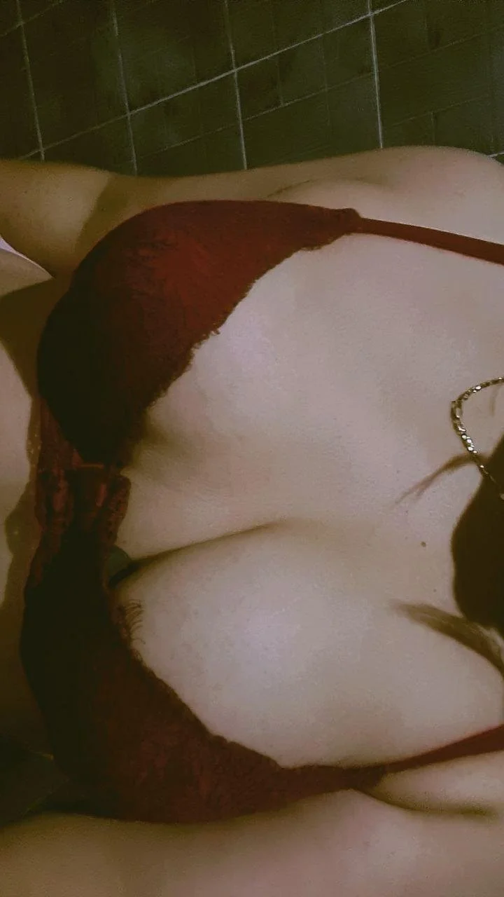 pt2 puta nalgona main image