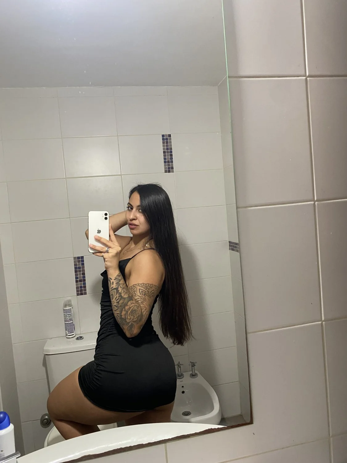 I heard you like a fat ass is that true? main image