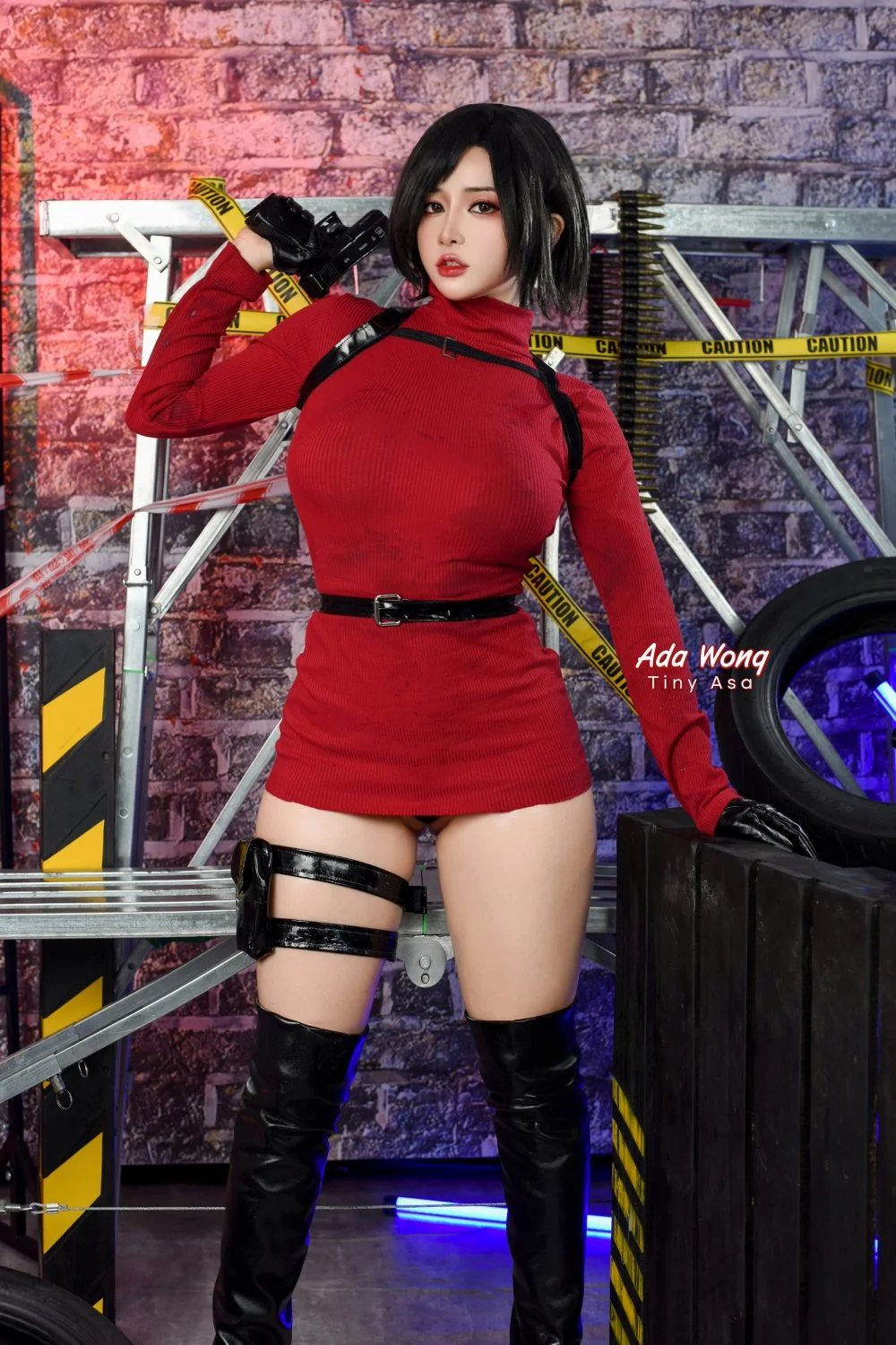 Tiny Asa cosplay Ada Wong - Resident Evil image 12