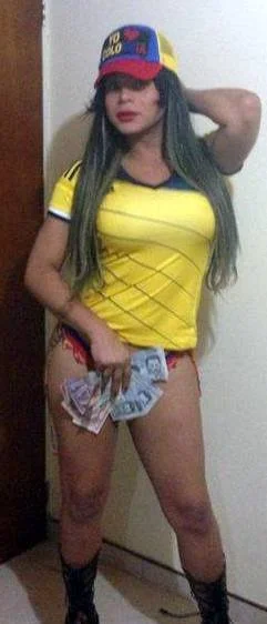 TRANS SEXY MADELYNA BACKER image 44