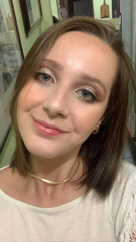 Loira novinha caiu na net depois de ser vazada pelo corno image 6
