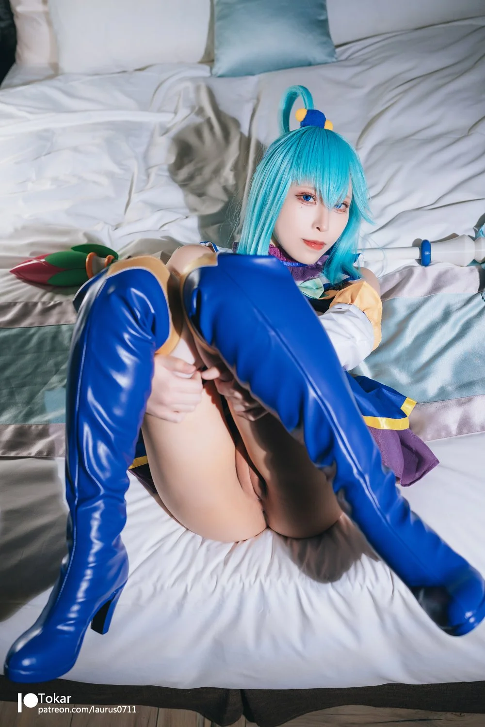 Tokar (laurus0711) cosplay Aqua - Konosuba image 3