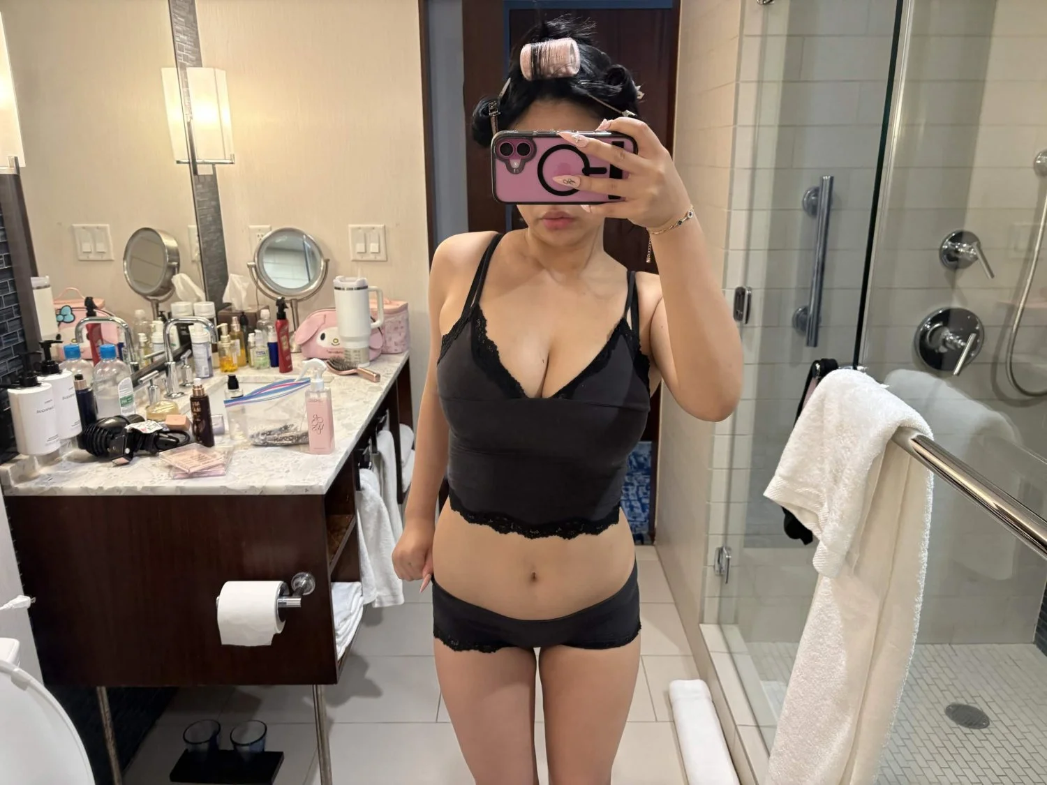 Asian bop loves to show off how busty she is (paid actor) image 2