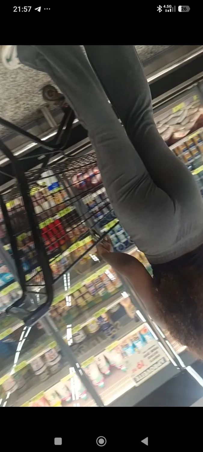 Rabo gostoso dessa negra vagabunda image 5