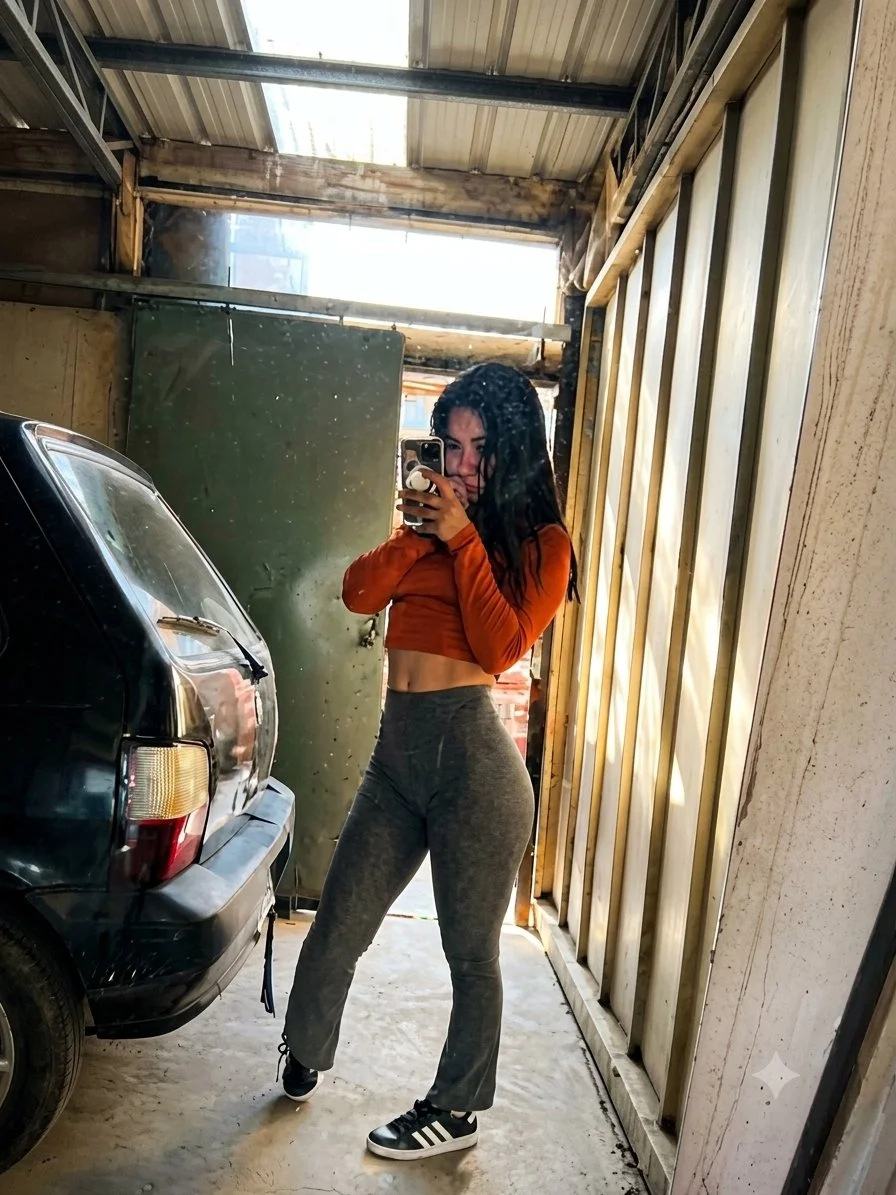 Hermosa mami de Bernal image 2