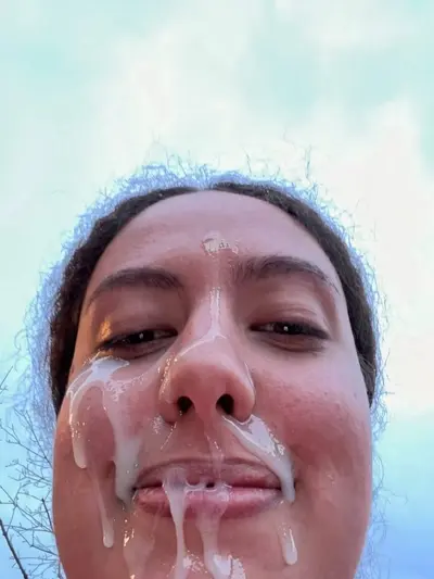 Chubby model leaked cover image