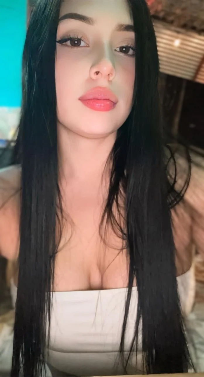 Baddie tetona española-latina, que tetas tiene la hija de mil puta image 26