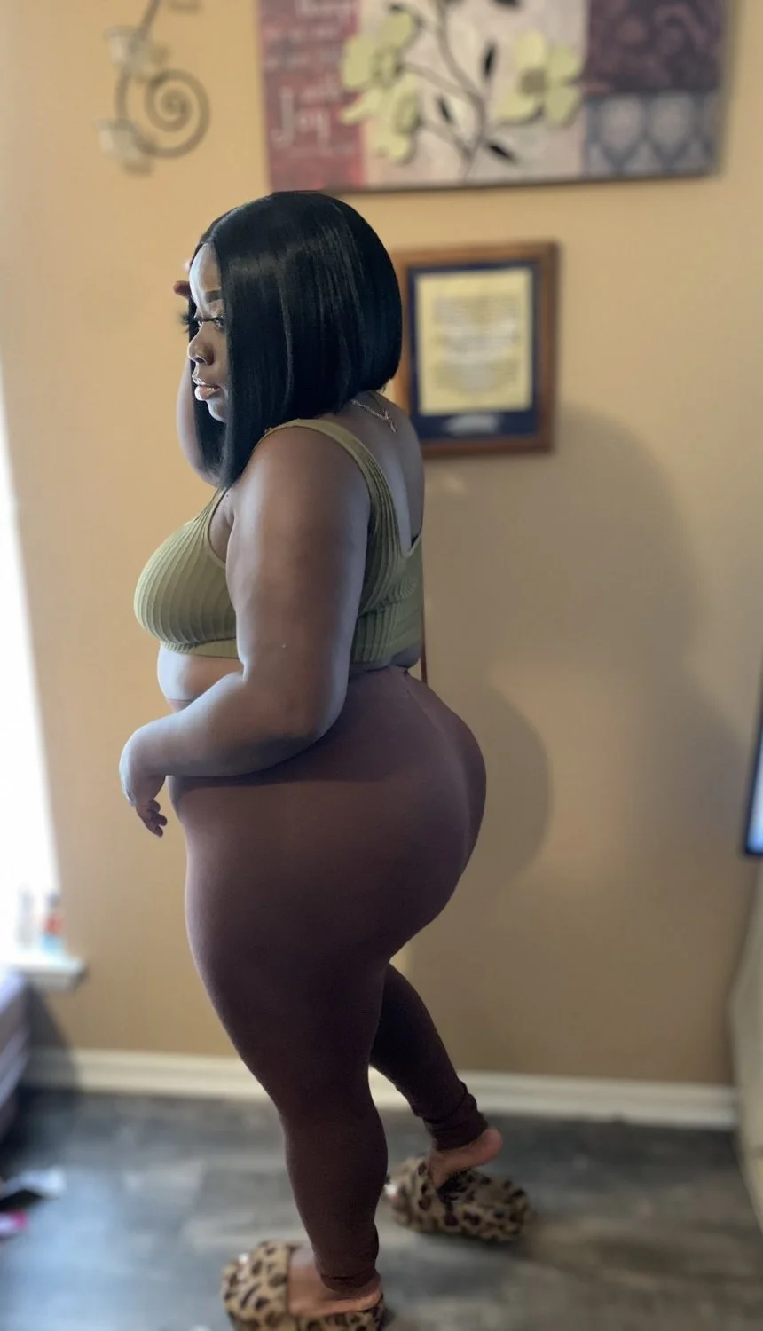 Chubby But Thick Darkskin Ho image 11