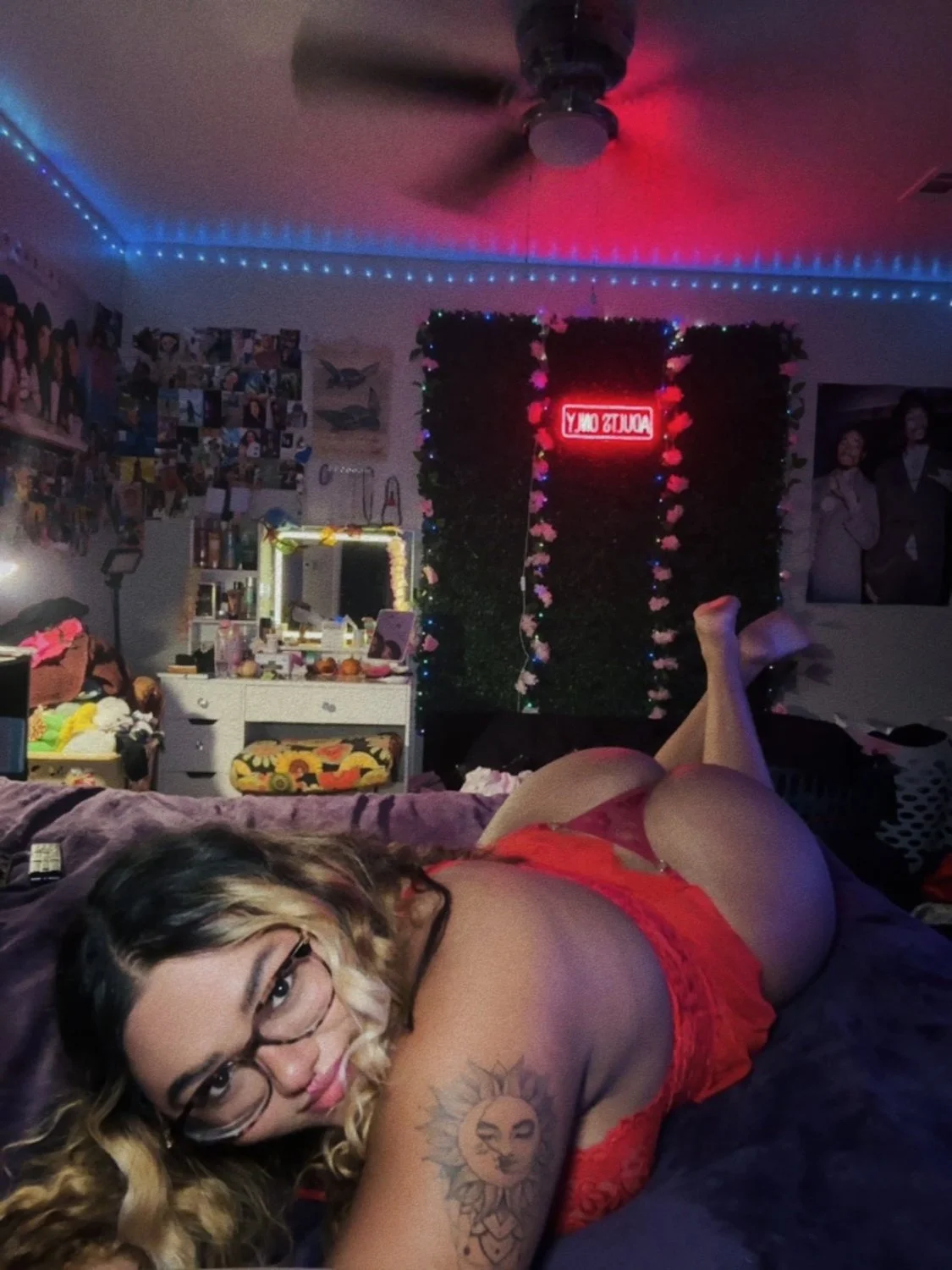 Thick Sexy Latina Thot image 22
