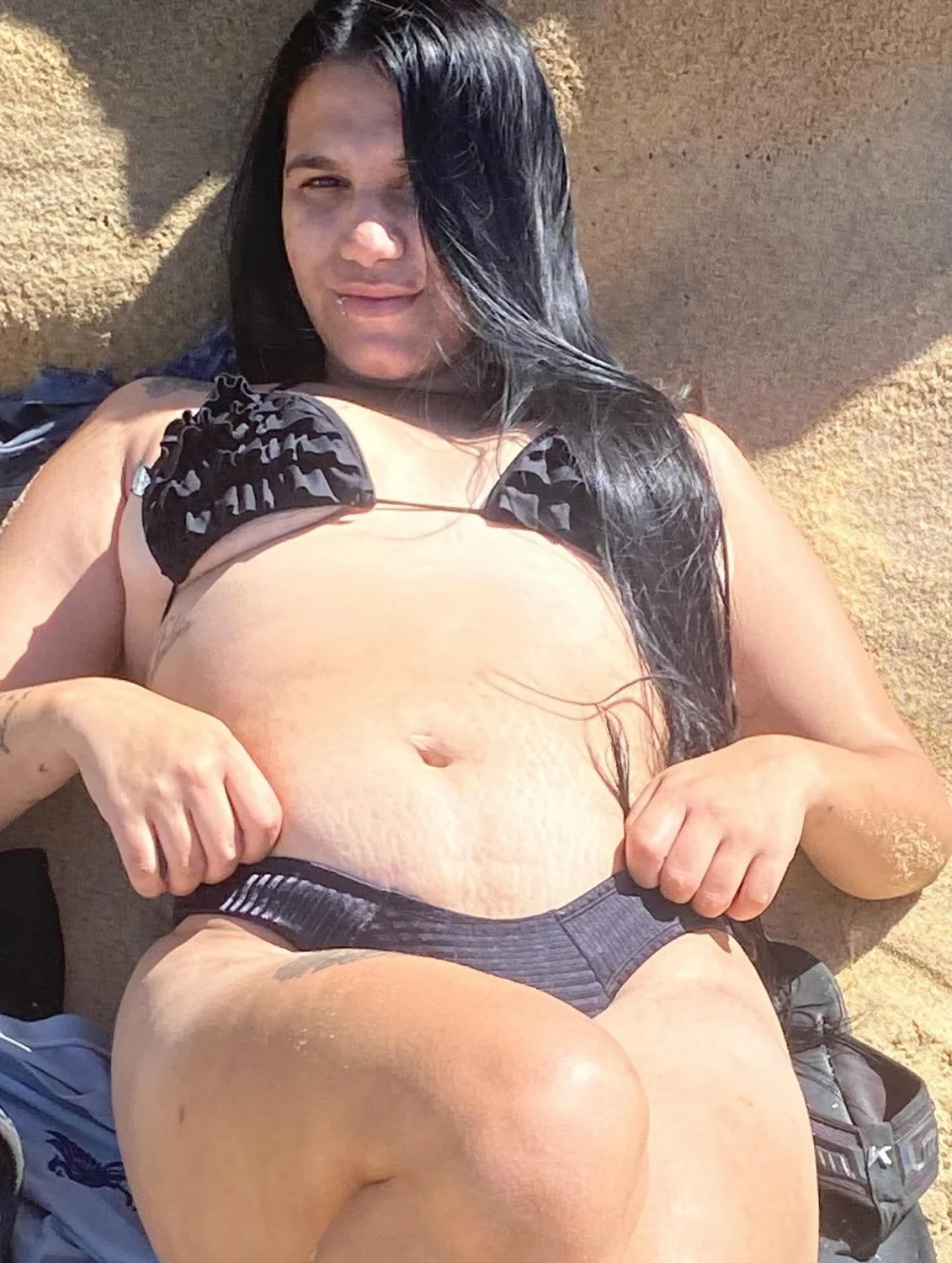 Safada adora se exibir nas redes image 28
