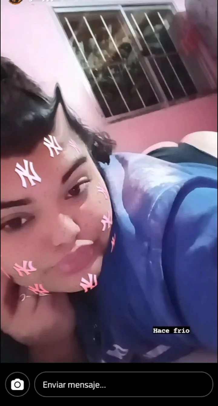 egresada argentina gordita trolita putita neuquen filtrada por ex mj amigos image 3
