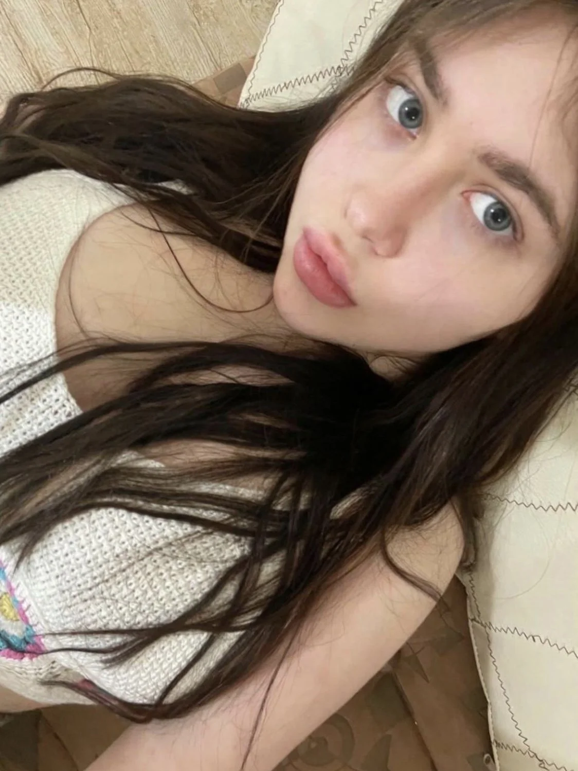 Hermosa tetona image 1