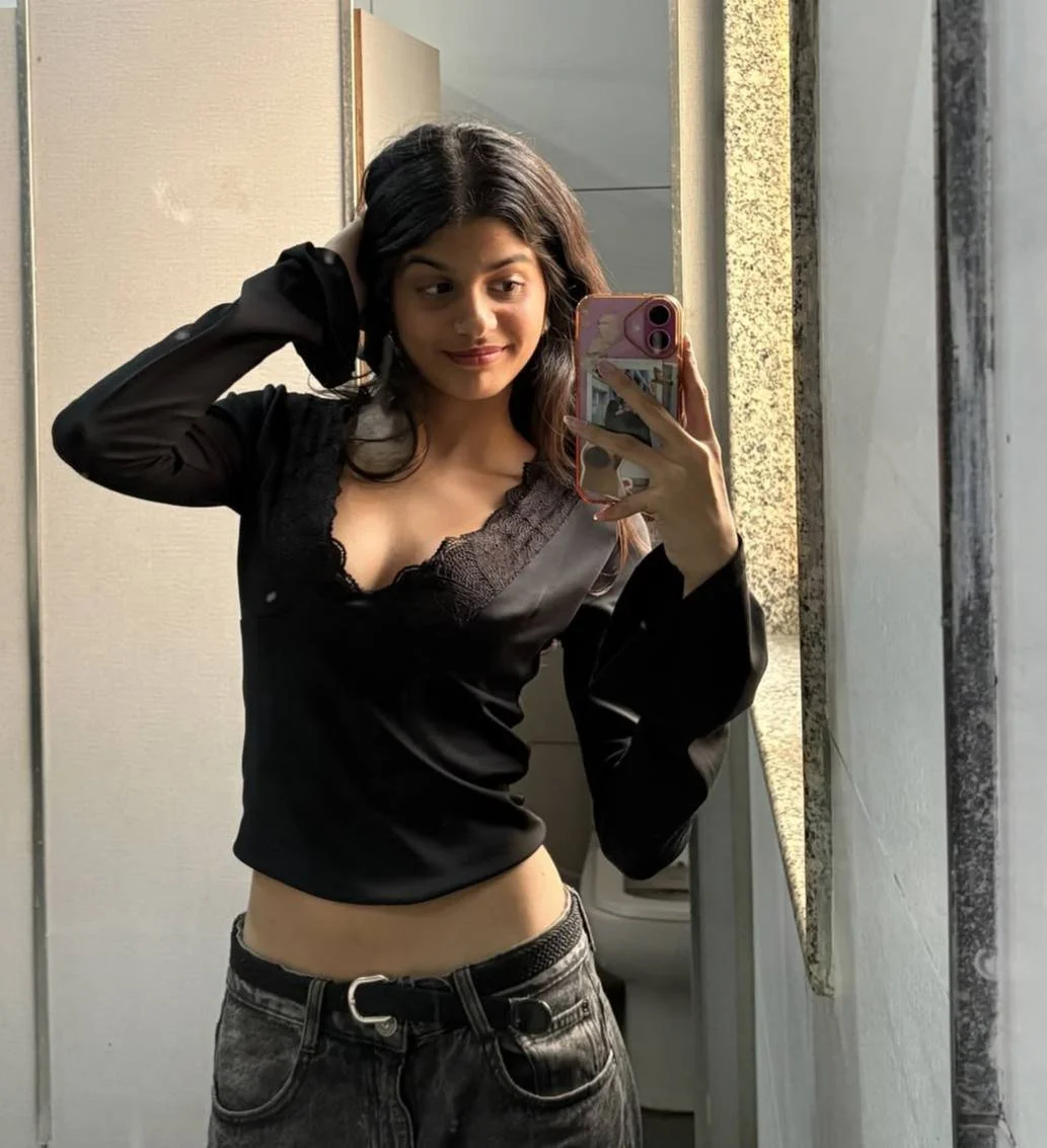 355 - Young cute Indian girl nudes image 5