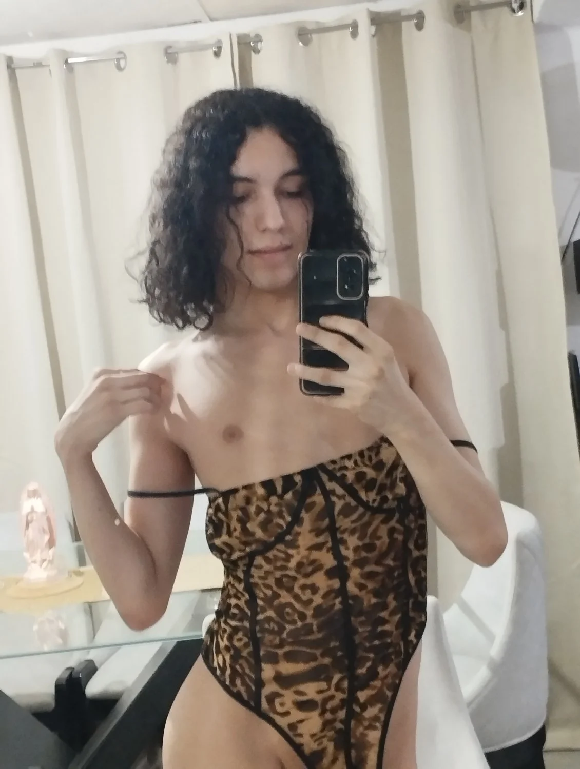 fuck me in front of the hotel balcony image 2