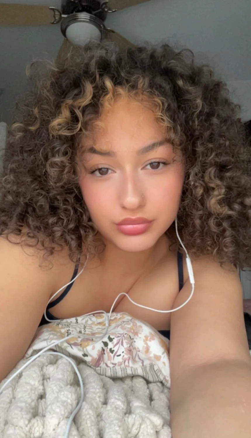She’s astonishing main image
