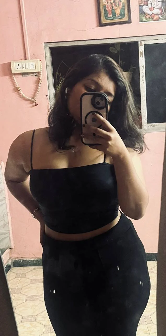 Cheating Indian Girl image 7
