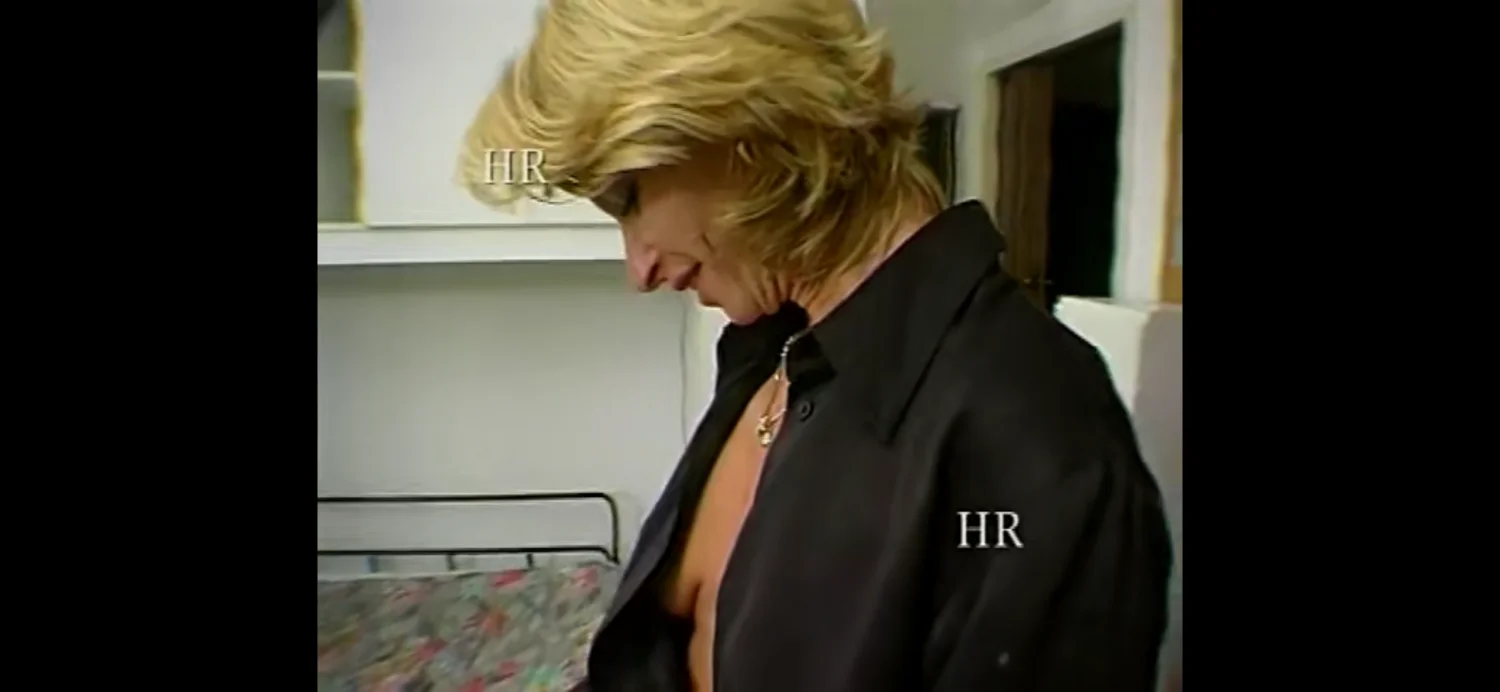 Hot Italian milf - Old classic but still hot 🥵🔥 image 4