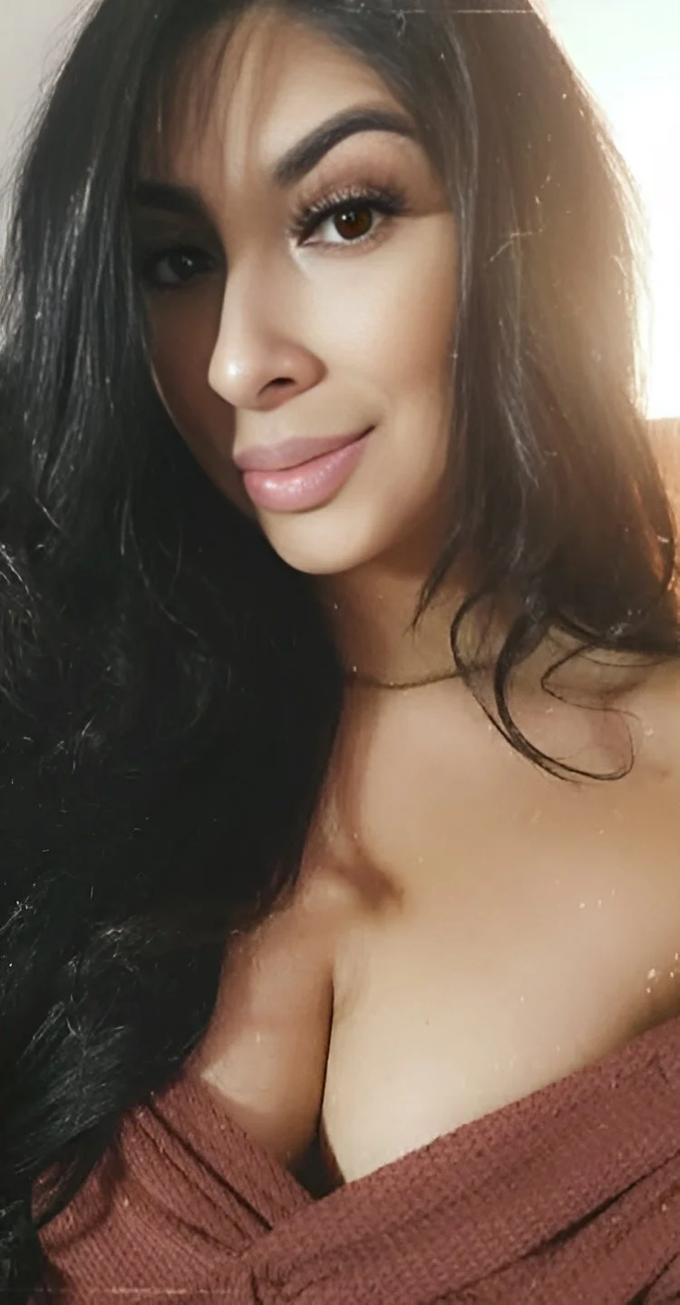 irl homie has no clue his latina gf use to be a worthless internet slut image 12