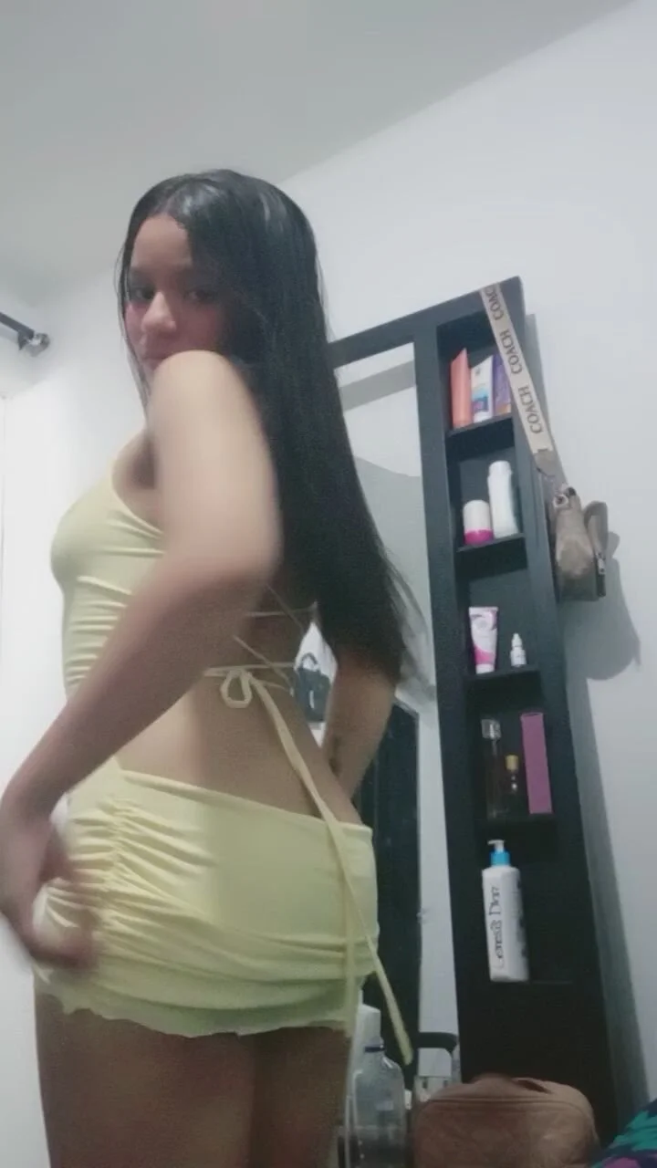 Mix latinas image 14