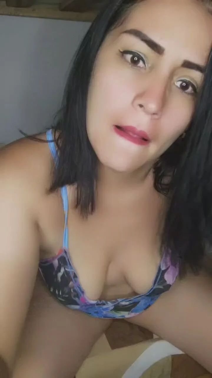 Mix latinas image 7
