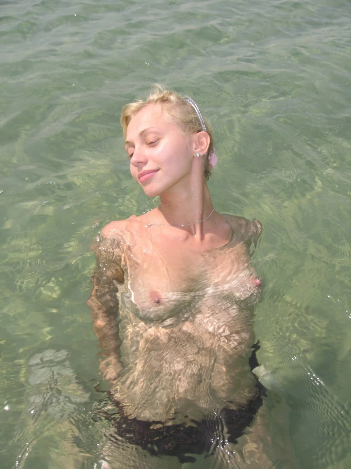 Eastern Beauty II image 2