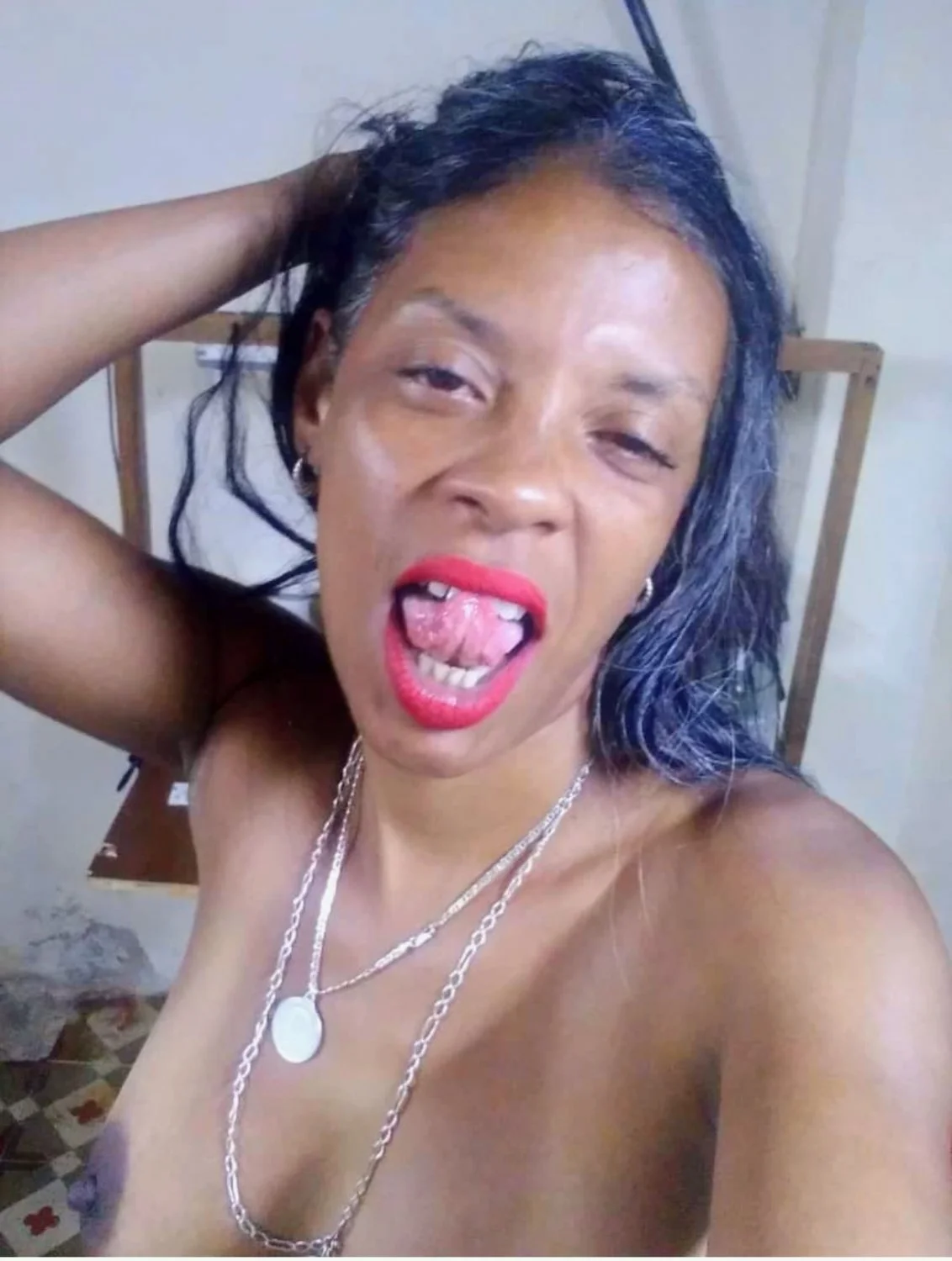 PROSTITUTA PROFESIONAL DE NIVEL ALTO CUBANA MUY CALIENTE ADICTA A LA VERGA Y LA LECHITA CALIENTE image 2