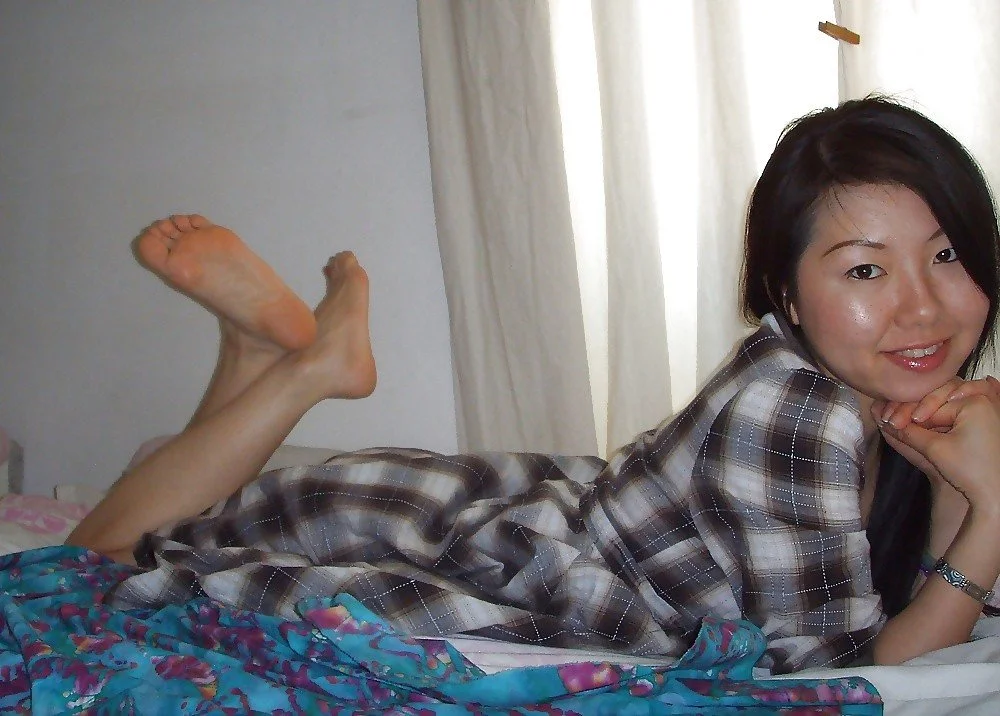 Chinese amateur milf 44 image 20