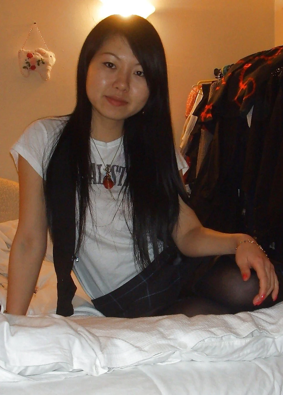 Chinese amateur milf 44 image 23